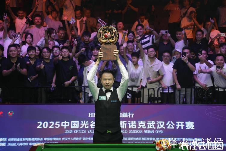 斯诺克武汉公开赛八强名单揭晓 三位中国选手冲击半决赛 斯诺克武汉公开赛八强名单揭晓 三位中国选手冲击半决赛
